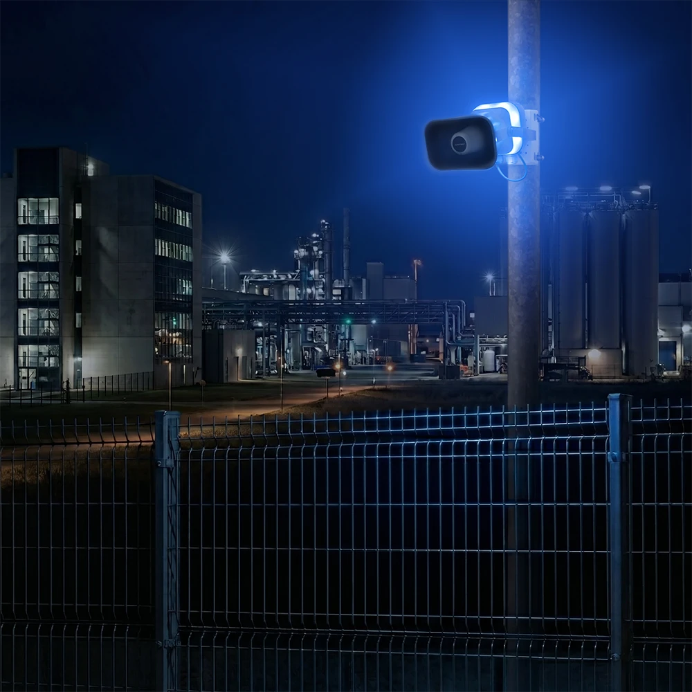 IP horn speaker with strobe light for perimeter security IP horn speaker with strobe light for perimeter security