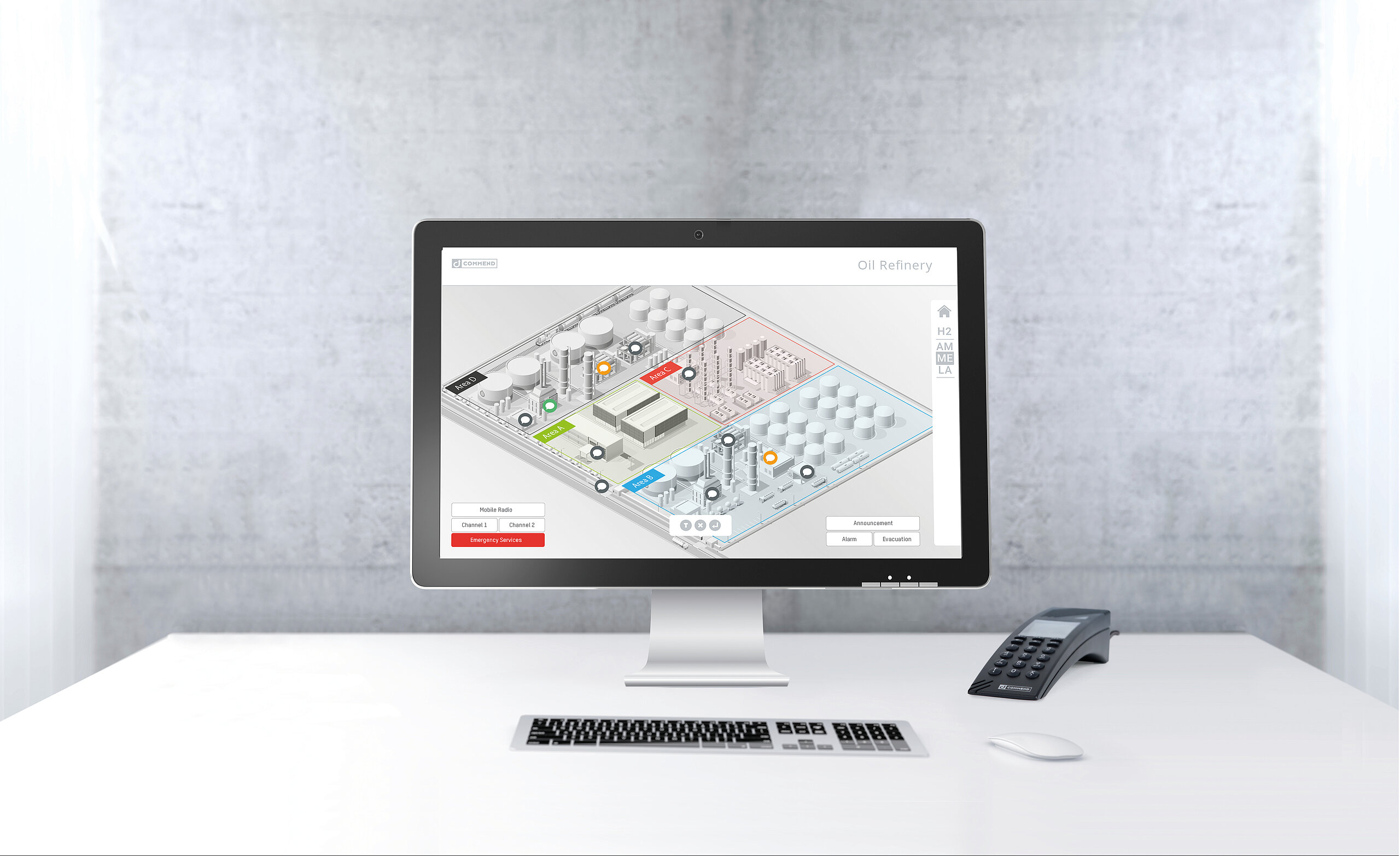 Monitor che mostra il sistema interfonico per una raffineria di petrolio con controlli di comunicazione e emergenza.