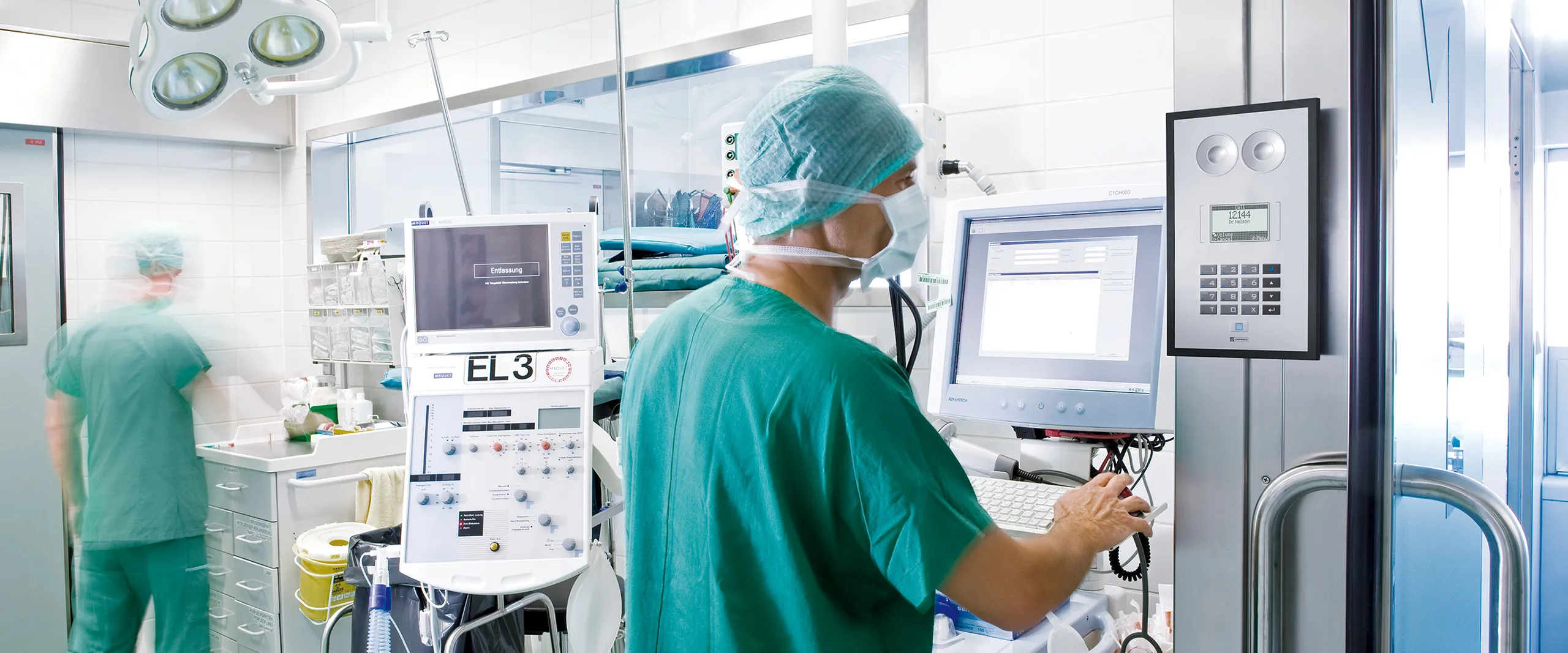 Hospital medical rooms with Series WS800F communication terminals